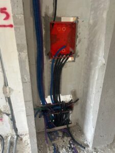 Elettricista per impianti elettrici civili a Napoli